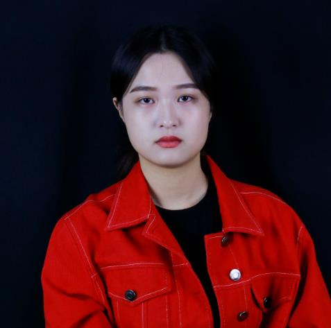 尚浩軒的瘦臉針術(shù)前照片