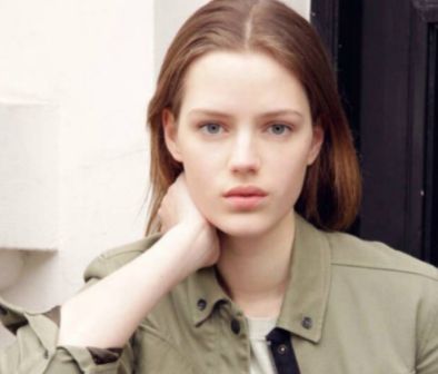 杭州維多利亞劉中策醫(yī)生的專長領域及醫(yī)院簡介，共享胸部整形案例圖