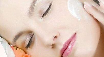 魏彤心雙眼皮靚麗改造！看看圖解案例激發(fā)你的時(shí)尚靈感