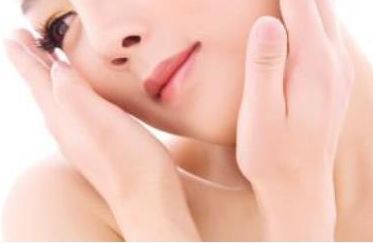 東莞雙眼皮醫(yī)生排名熱門對(duì)比！鄧錦華、林潔玉、張洋哪個(gè)值得推薦？2023最新價(jià)格解析！