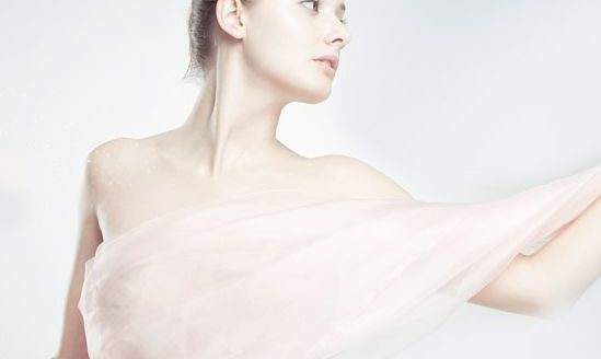 了解玉強(qiáng)整形醫(yī)生的手術(shù)效果：真實(shí)隆胸案例分享