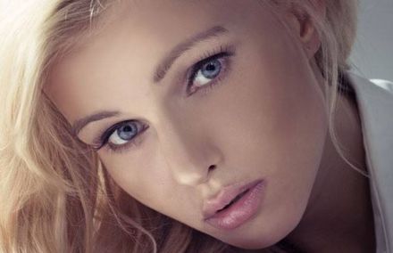 崔培培榮獲眼綜合案例金刀獎(jiǎng)，發(fā)現(xiàn)眼部整形技術(shù)的驚艷效果！