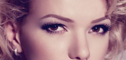 侯文明教授的修復(fù)雙眼皮技術(shù)給你帶來驚喜修復(fù)雙眼皮案例展示：令人驚嘆的成果現(xiàn)世！