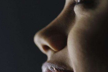 何晉龍醫(yī)生的技術(shù)優(yōu)勢與下頜角磨骨案例及價格表