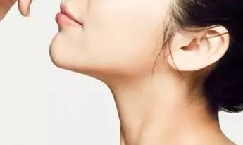 武漢人民醫(yī)院吳小蔚眼袋整形案例分析及效果評價