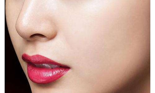 常熟市第一人民醫(yī)院揭秘：隆鼻手術(shù)案例公開！醫(yī)生資料、成功案例及服務(wù)費用一覽