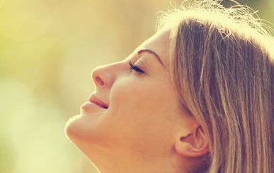 重慶新橋醫(yī)院整容科受歡迎嗎？驚艷假體隆胸案例曝光