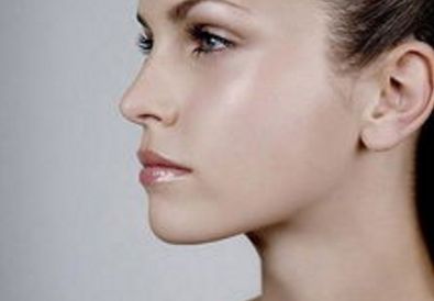 濱州醫(yī)學(xué)院附屬醫(yī)院明星醫(yī)生團(tuán)隊(duì)精心打造雙眼皮，讓你重獲自信