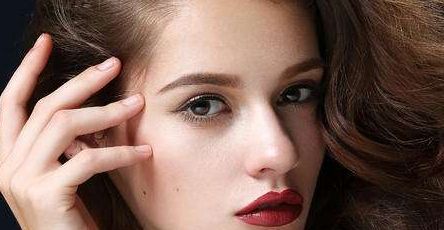 馬愛紅醫(yī)生_激光祛斑一次多少費(fèi)用？案例圖+價格表為參考！