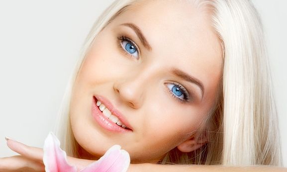 重慶五洲整形醫(yī)生經(jīng)驗(yàn)毋庸置疑！亮做隆胸效果的反饋和2023參考價(jià)揭秘！