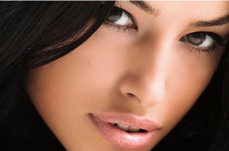 高壽松的經(jīng)歷與醫(yī)術(shù)被廣泛贊譽(yù)，讓人印象深刻