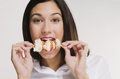 去除胳膊肌肉突起的有效方法