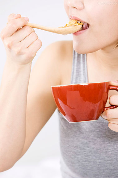 睡前最有效的小腿瘦身技巧