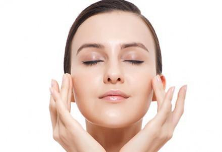 北京英煌脂肪填充可靠嗎？為何選擇英煌醫(yī)美進(jìn)行脂肪填充？