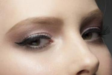 桂林整形醫(yī)院有哪些值得推薦的選擇？桂林星范、桂林時光、桂林華美，在收費表、口碑等方面有何獨特之處？