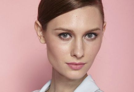 成都熱瑪吉醫(yī)院排行榜探秘：抗衰除皺新方法，小竅門大揭秘！