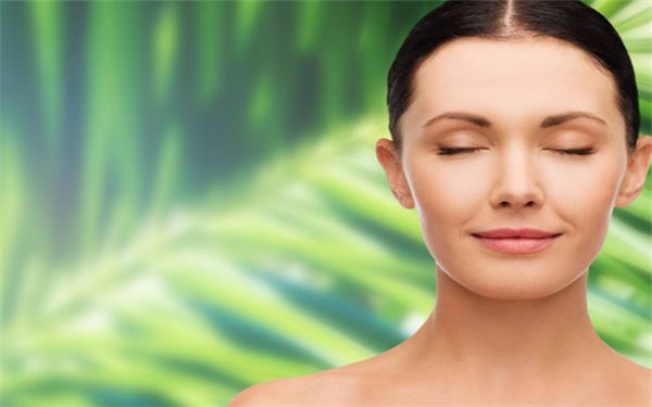 重慶眼部細(xì)紋凹陷前十強美容醫(yī)院排名揭秘