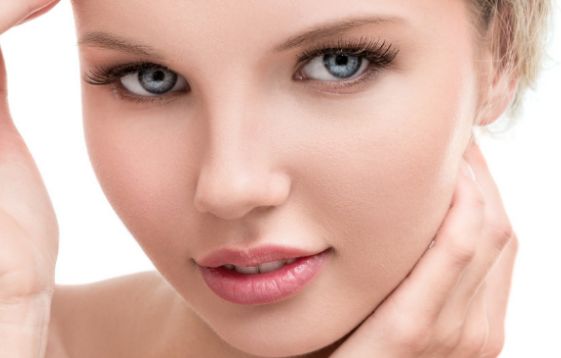 杭州隆胸醫(yī)院哪家好？選擇時需注意的細(xì)節(jié)