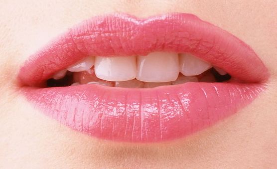 深圳換眼角哪家醫(yī)院好？如何選擇合適的醫(yī)院進(jìn)行眼角手術(shù)