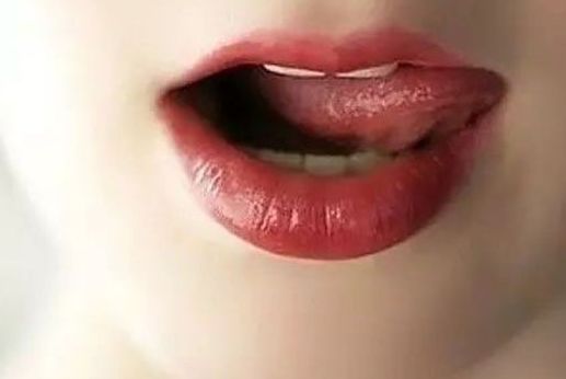 suho金俊綿整容了嗎？揭秘韓流明星最新整容趨勢(shì)