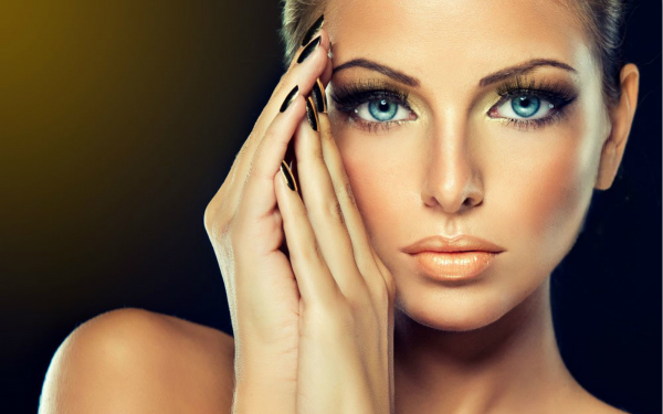 如何完全去除唇毛？需要進(jìn)行幾次脫毛才能徹底解決？是否會(huì)再次生長(zhǎng)？