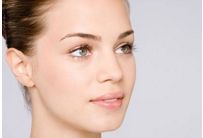 廣州祛眉間紋醫(yī)院口碑大比拼，揭秘口碑爆棚的整形美容機(jī)構(gòu)！