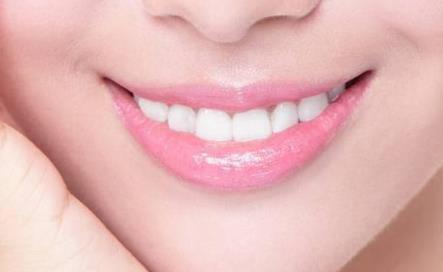 雙眼皮手術(shù)哪里做的好？?jī)r(jià)格合理嗎？