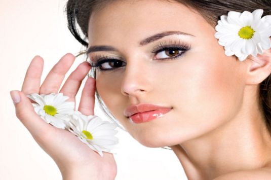 鼻梁歪了手術(shù)矯正能恢復(fù)鼻形嗎？溝通專家分享整形科普解析