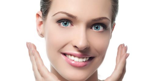 隆胸魔滴和傲諾拉：手感之爭，揭秘好醫(yī)院推薦