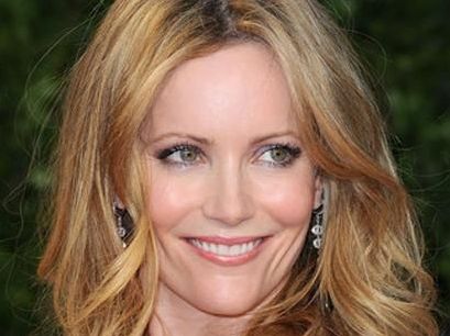 鐵阜陽(yáng)中心醫(yī)院王振楠醫(yī)生割雙眼皮效果及費(fèi)用詳解