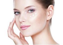 北京眼底紋去除手術(shù)醫(yī)院前十榜單，幫你找回年輕雙眸