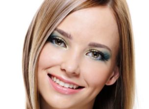 成都植發(fā)領域之爭！挑戰(zhàn)正規(guī)醫(yī)院排行前八，誰更勝一籌？技術實力與新銳較量中！