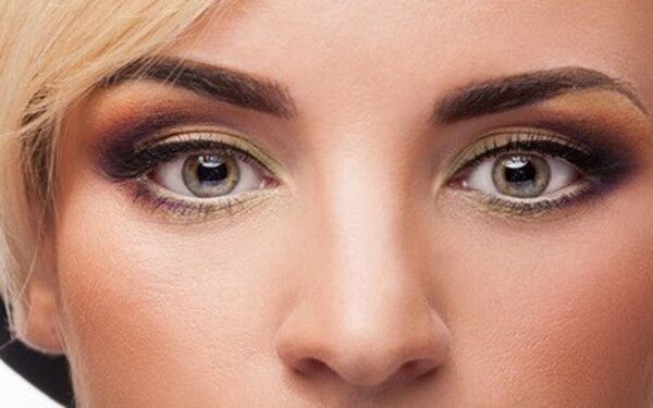 眼部手術(shù)術(shù)后一個(gè)月可進(jìn)行化妝嗎？術(shù)后需要注意些什么？