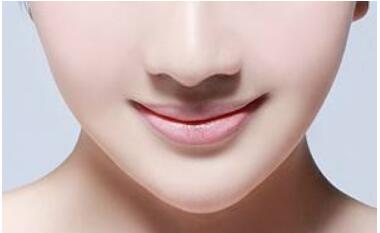 果中哪種有助于豐胸？自體脂肪豐胸值得嘗試嗎？