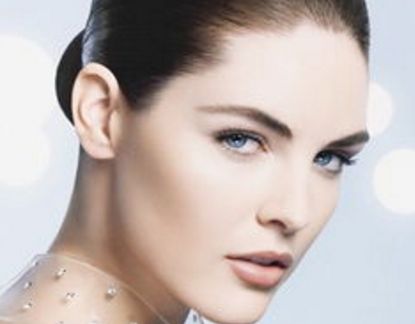 徐嬌近期整容傳聞再起，真相揭曉你更驚訝！