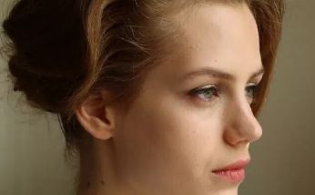 乳房下垂矯正的方法與效果解析