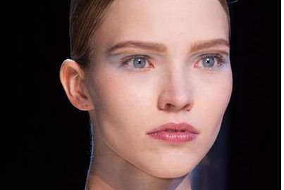 鄭州光纖溶脂醫(yī)院十強推薦與評測：專業(yè)解答面部塑形問題