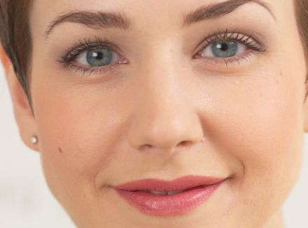 唐嫣的容顏變遷引發(fā)猜測，揭秘她演藝生涯中的形象變化