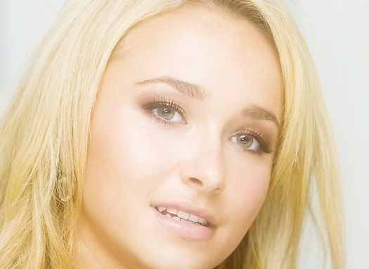 溫州首家綜合醫(yī)院-溫醫(yī)一院開設(shè)美容整形科，專業(yè)醫(yī)生為您提供整形美容服務(wù)