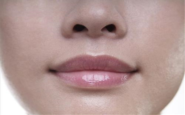 西京醫(yī)院眼部吸脂真的有用嗎？效果如何？