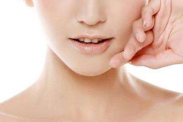 青島韓佳人整形醫(yī)院靠譜嗎？2023價(jià)格表一覽可信嗎？青島韓佳人整形醫(yī)院的口碑如何？