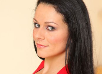 尋找割眼袋專家，哪家成都醫(yī)院做得好