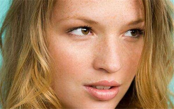 深圳玻尿酸豐蘋果機排行榜2024：十大整形醫(yī)院推薦