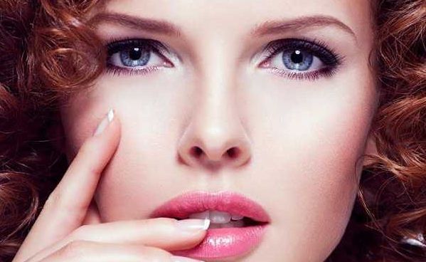 揭秘angelababy的美麗訣竅：她是天生麗質(zhì)還是有過(guò)整容經(jīng)歷？