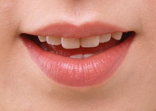 成都哪家醫(yī)院治療眼底紋凹陷效果更專業(yè)？預(yù)測2023年成都十家眼底紋凹陷填充整形醫(yī)院！