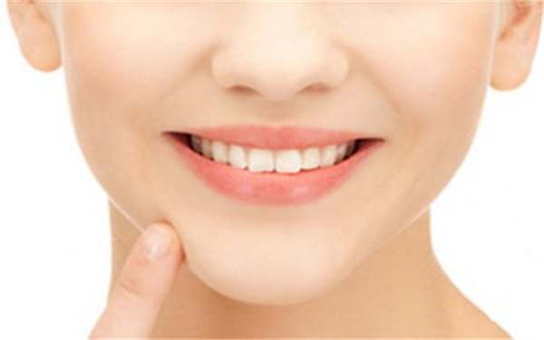 明星金晨整容了嗎？她的變化有何不同呢？