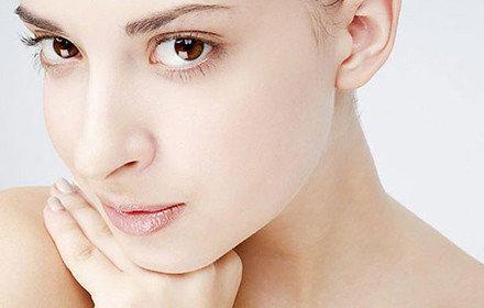 海南省人民醫(yī)院整形美容外科是否提供價目表和人氣醫(yī)生名單？