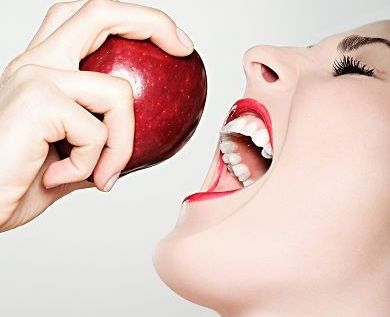 上海切眼袋手術(shù)哪家醫(yī)院技術(shù)更先進、安全可靠，適合您需要？