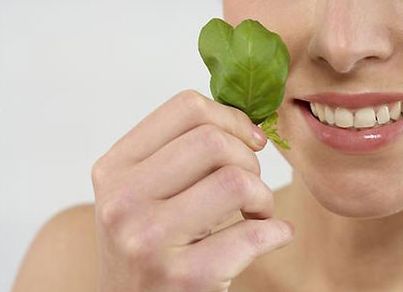 明天花綺羅是不是整容了？揭秘真相并解讀整容趨勢(shì)