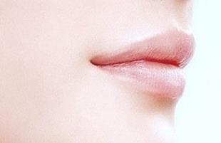 瀘州醫(yī)學(xué)院整形美容科是否能夠有效祛除痘坑？